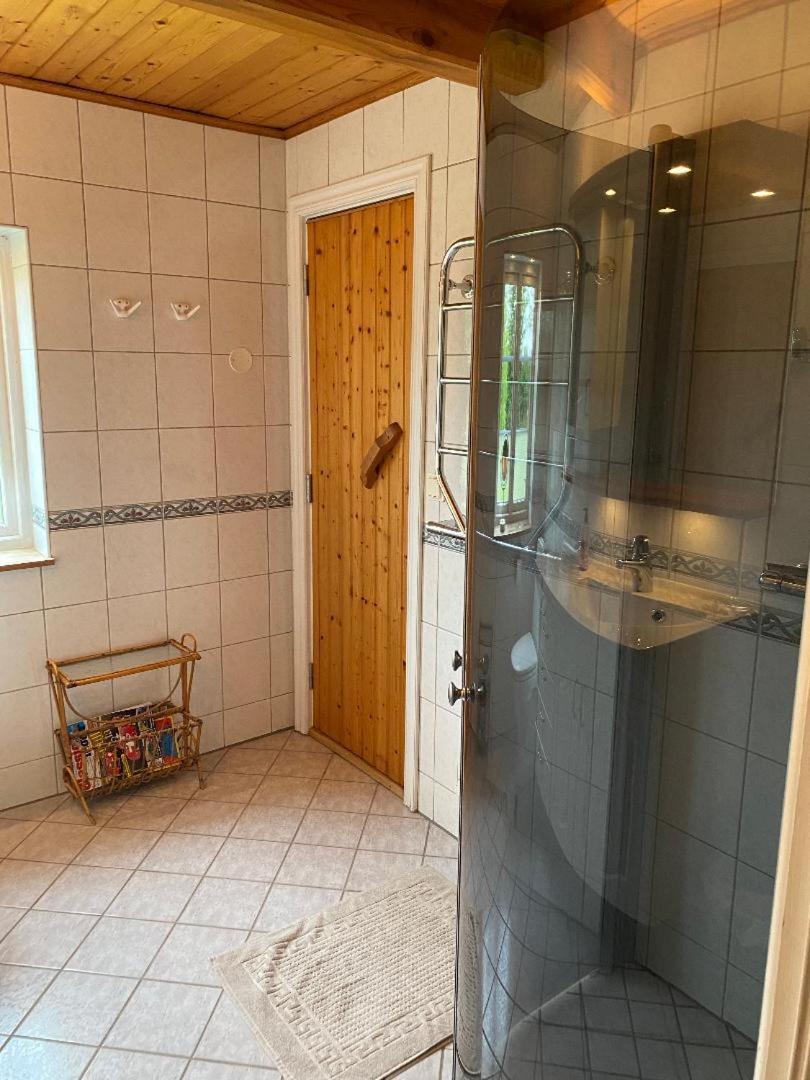 Droemhus Pa Oesterlen Glemminge Esterno foto